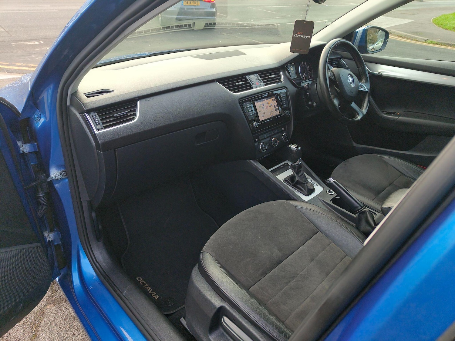 Used Skoda Octavia 2015 for sale - 77074785: Photo 50