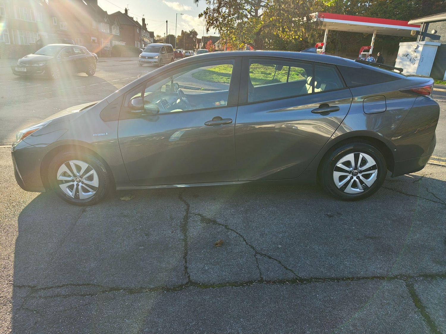 Used Toyota Prius 2018 for sale - 76360628: Photo 11
