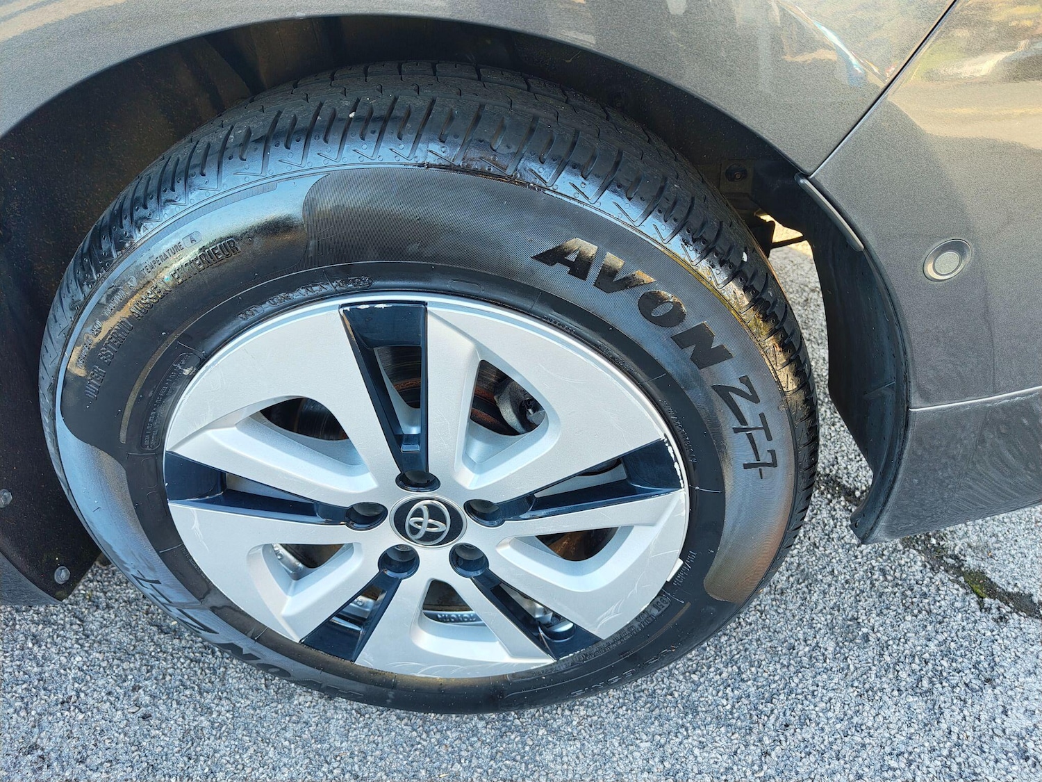 Used Toyota Prius 2018 for sale - 76360628: Photo 46
