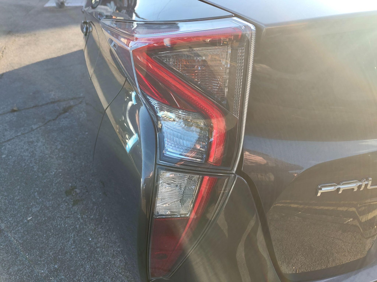 Used Toyota Prius 2018 for sale - 76360628: Photo 61