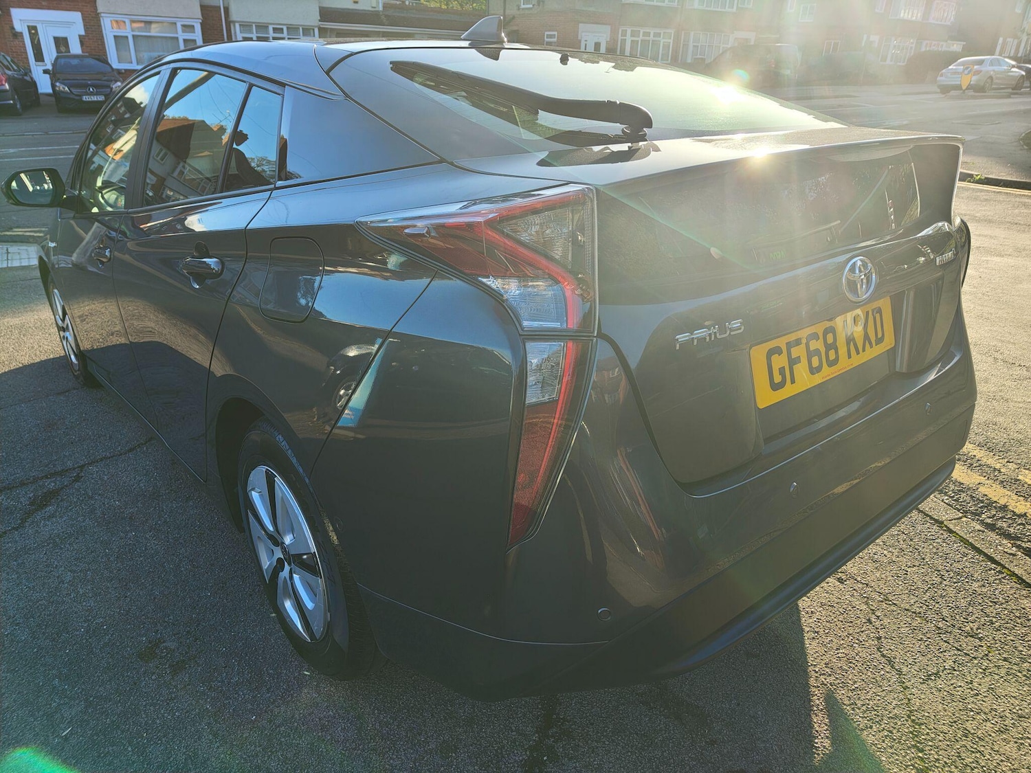 Used Toyota Prius 2018 for sale - 76360628: Photo 9