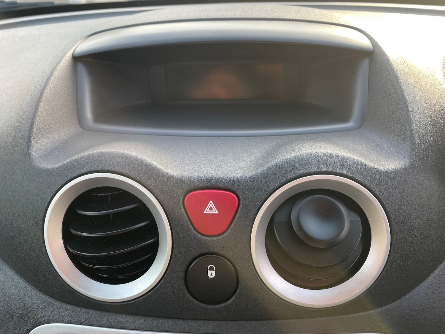 Used Citroen C3 2009 for sale - 77202453: Photo 35