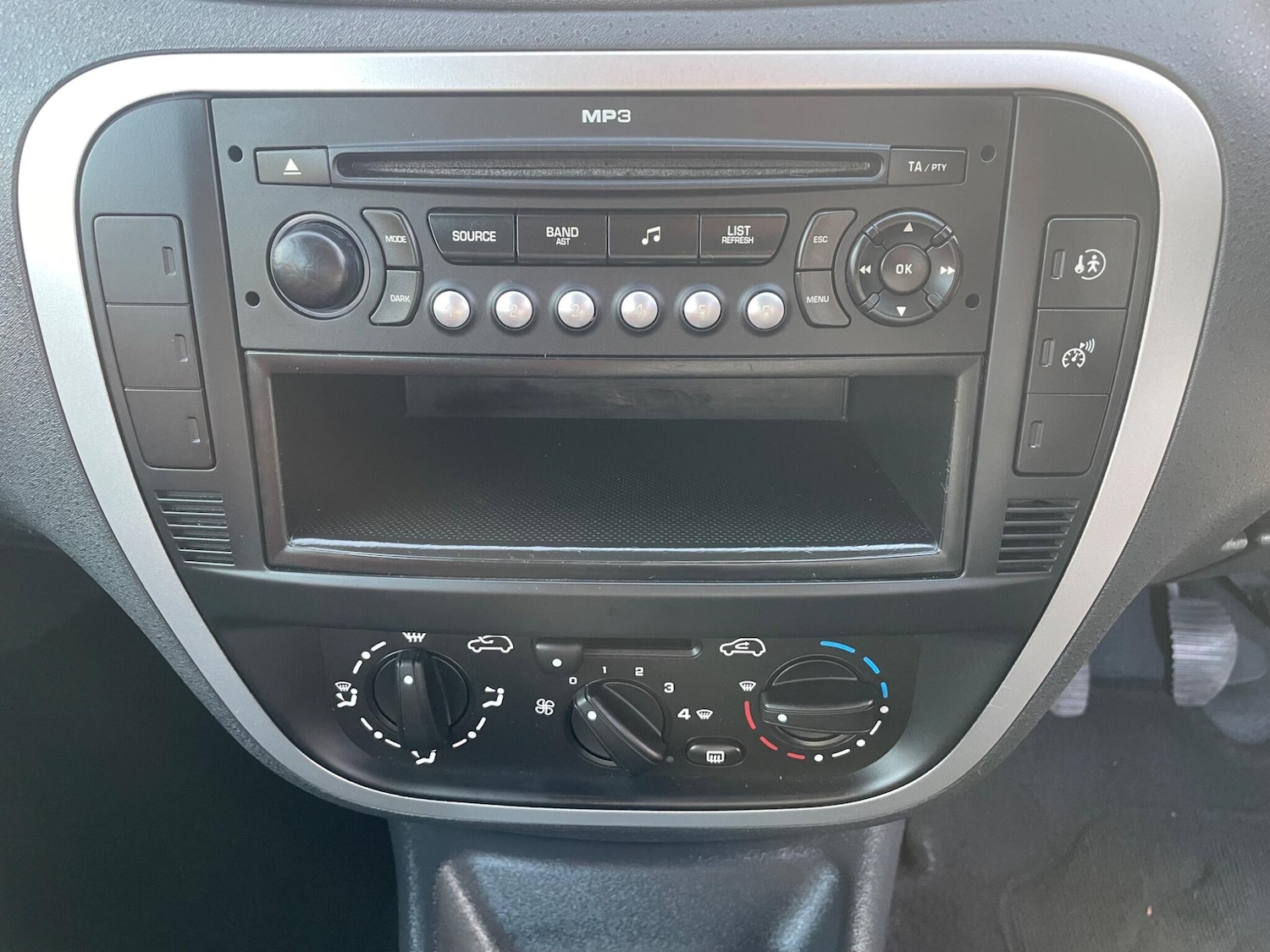 Used Citroen C3 2009 for sale - 77202453: Photo 47