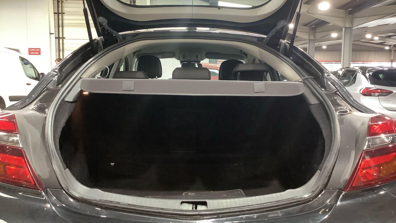 Vehicle 33