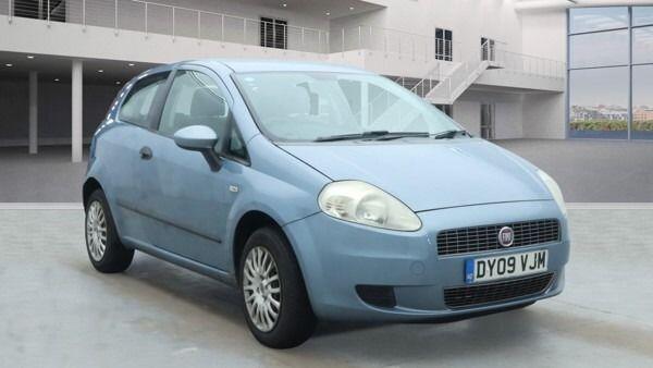 Used Fiat Grande Punto 2009 for sale - 77190466: Photo 2