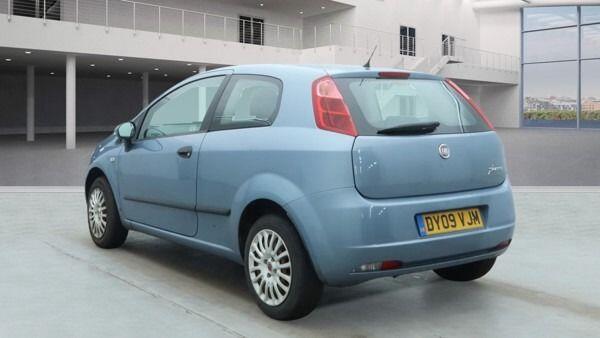Used Fiat Grande Punto 2009 for sale - 77190466: Photo 4