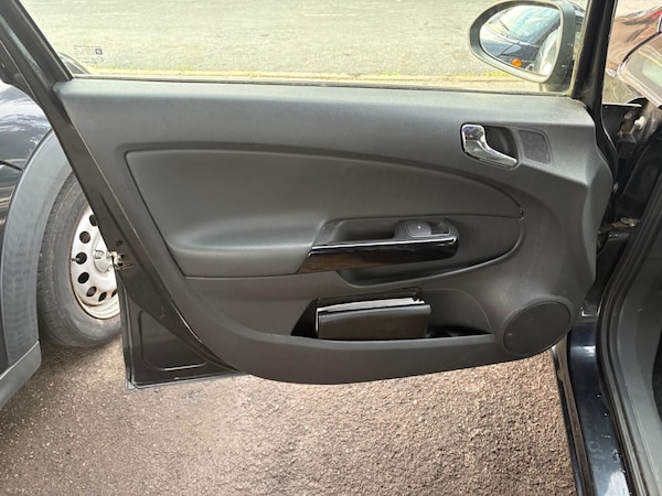 Used Vauxhall Corsa 2012 for sale - 76024652: Photo 13