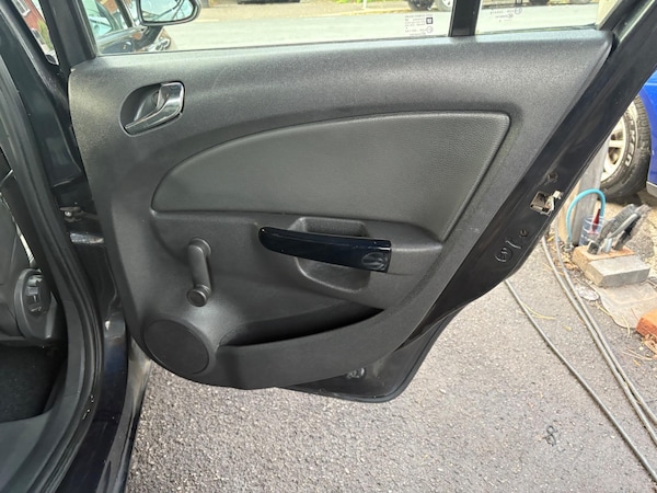 Used Vauxhall Corsa 2012 for sale - 76024652: Photo 17