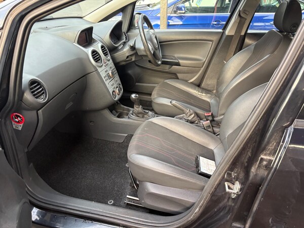 Used Vauxhall Corsa 2012 for sale - 76024652: Photo 31