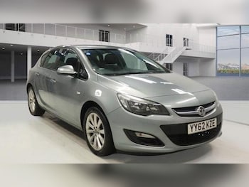2012 (62) - 1.6i 16V Active 5dr