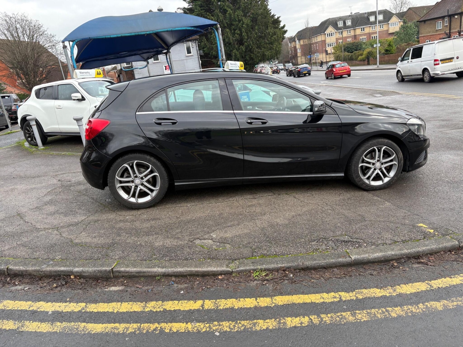 Used Mercedes-Benz A-Class 2014 for sale - 77029637: Photo 11