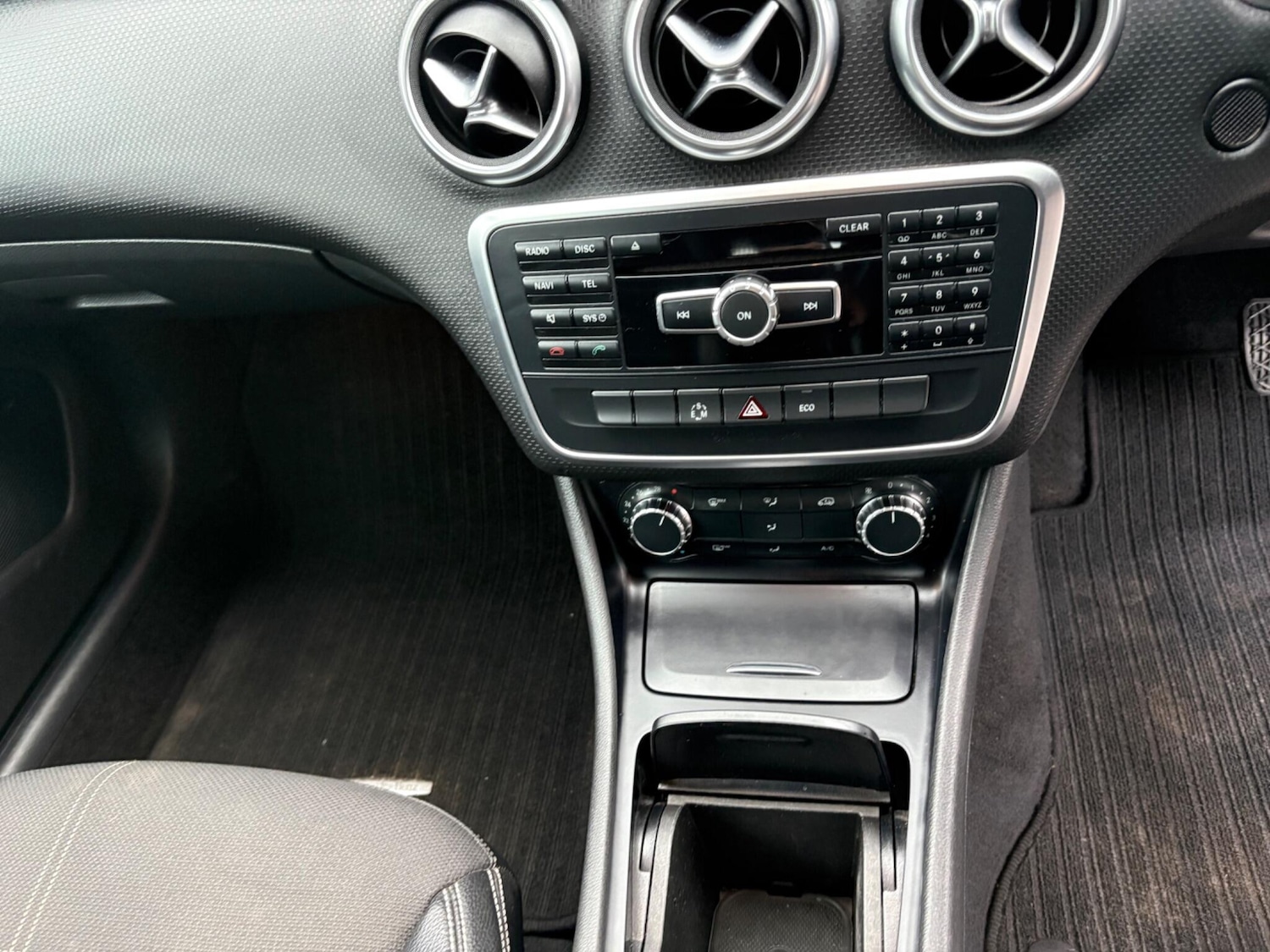 Used Mercedes-Benz A-Class 2014 for sale - 77029637: Photo 17