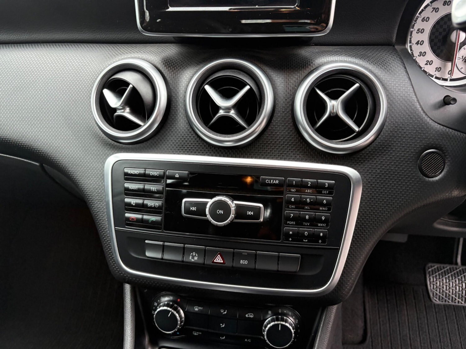 Used Mercedes-Benz A-Class 2014 for sale - 77029637: Photo 47