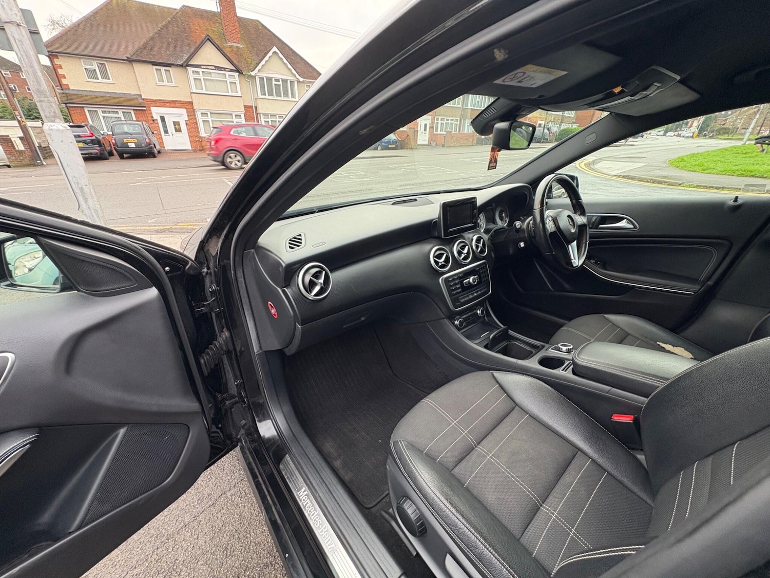 Used Mercedes-Benz A-Class 2014 for sale - 77029637: Photo 56