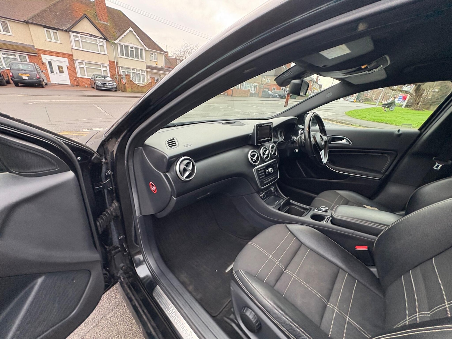 Used Mercedes-Benz A-Class 2014 for sale - 77029637: Photo 57