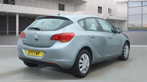 Used Vauxhall Astra 2011 for sale - 76620574: Photo 12