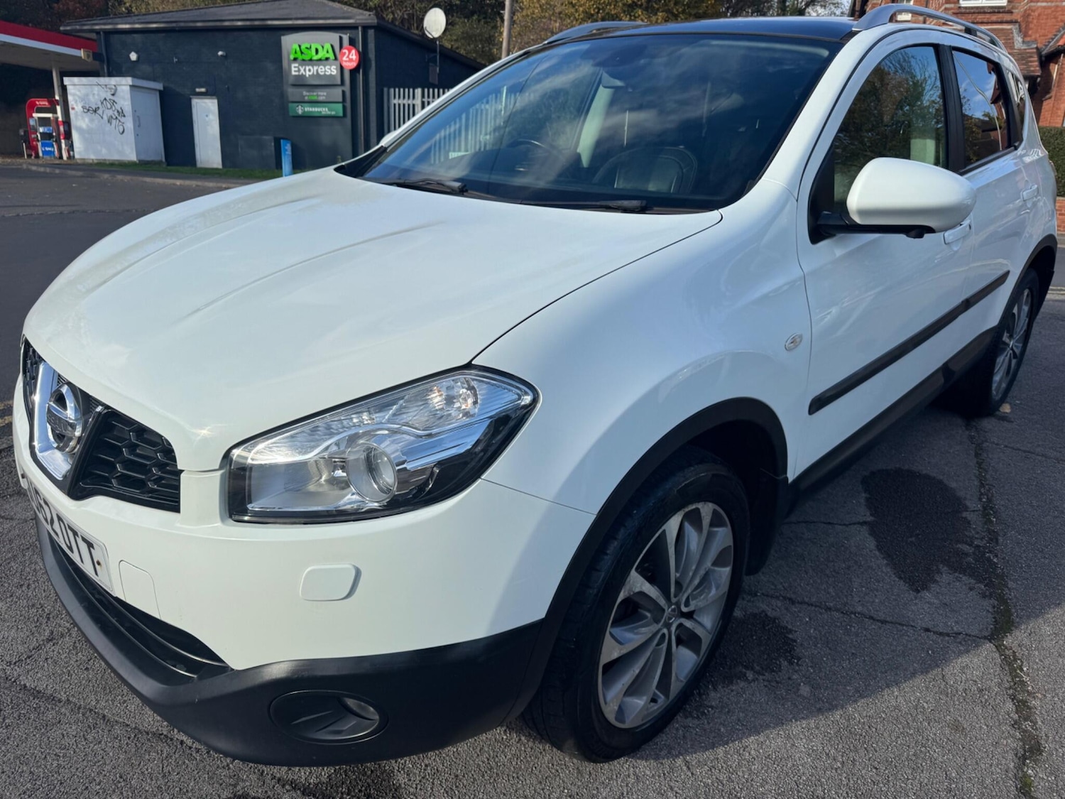 Used Nissan Qashqai 2012 for sale - 76472845: Photo 13