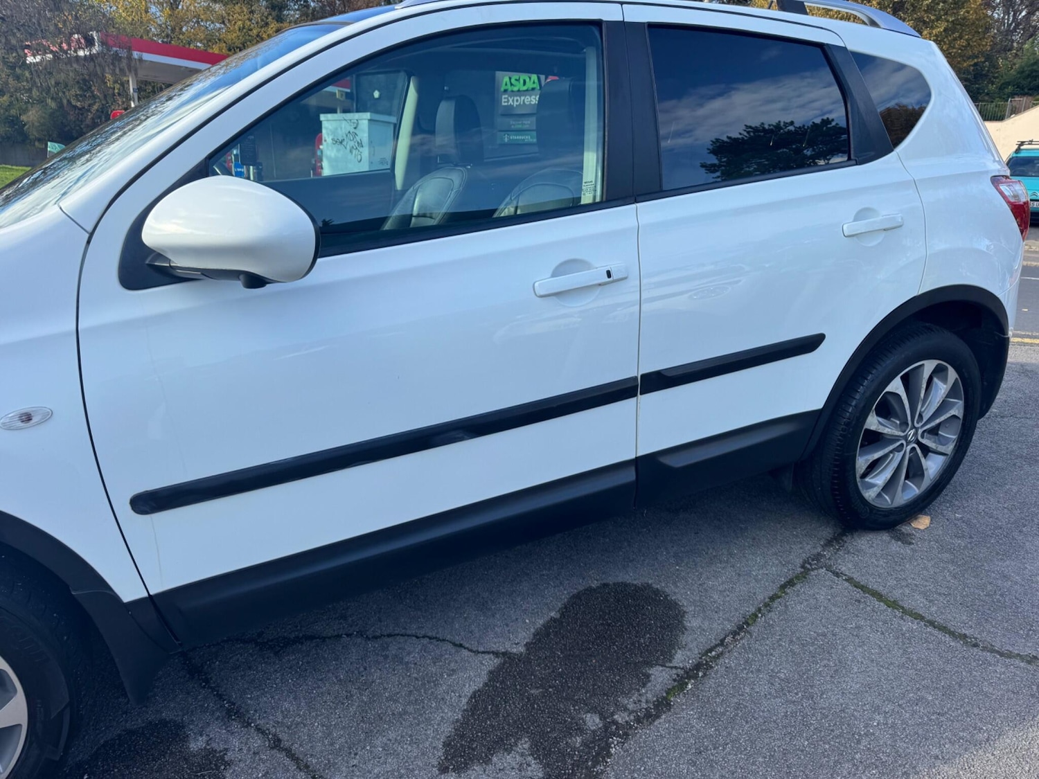 Used Nissan Qashqai 2012 for sale - 76472845: Photo 17