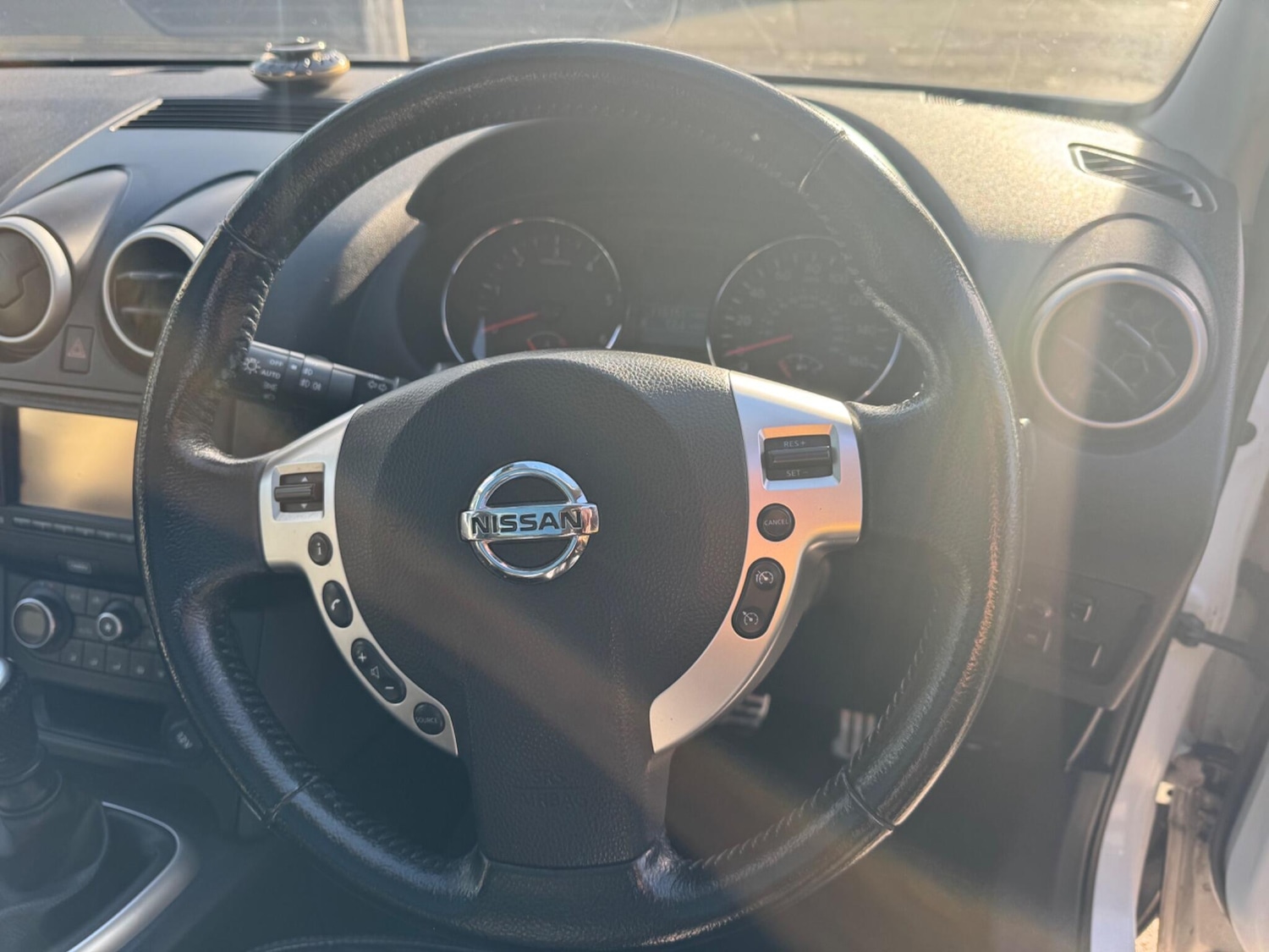 Used Nissan Qashqai 2012 for sale - 76472845: Photo 51