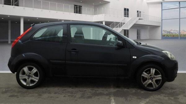 Used Ford Fiesta 2007 for sale - 76975604: Photo 10