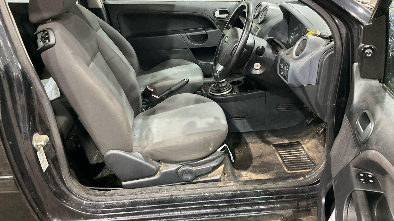 Used Ford Fiesta 2007 for sale - 76975604: Photo 17