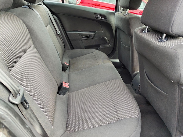 Used Vauxhall Astra 2009 for sale - 76200615: Photo 23