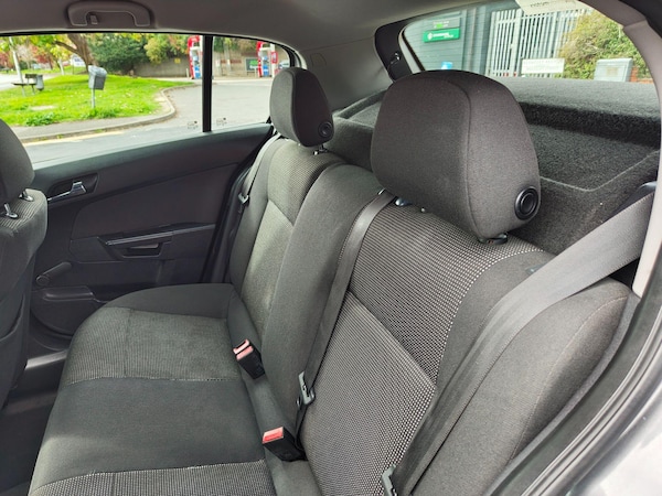 Used Vauxhall Astra 2009 for sale - 76200615: Photo 27