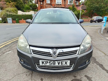 Used Vauxhall Astra 2009 for sale - 76200615: Photo 2