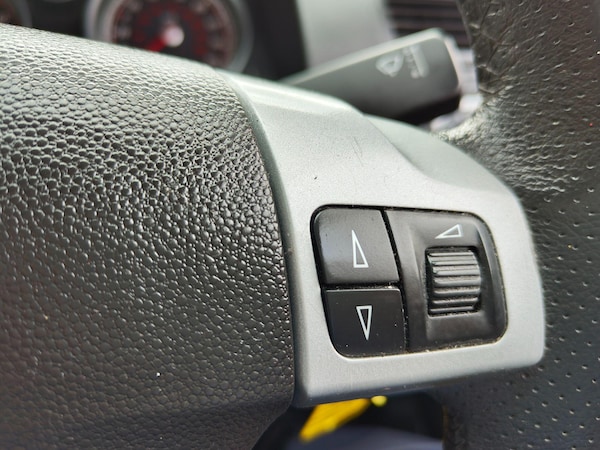 Used Vauxhall Astra 2009 for sale - 76200615: Photo 31