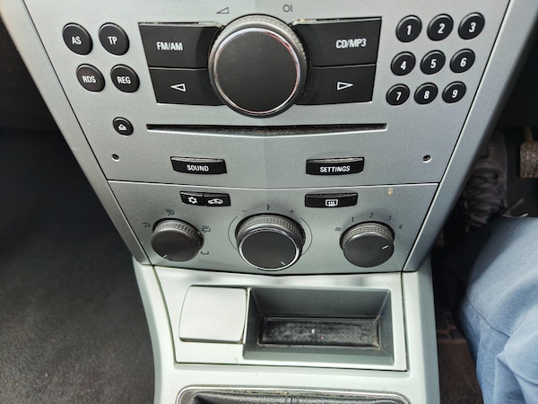 Used Vauxhall Astra 2009 for sale - 76200615: Photo 64