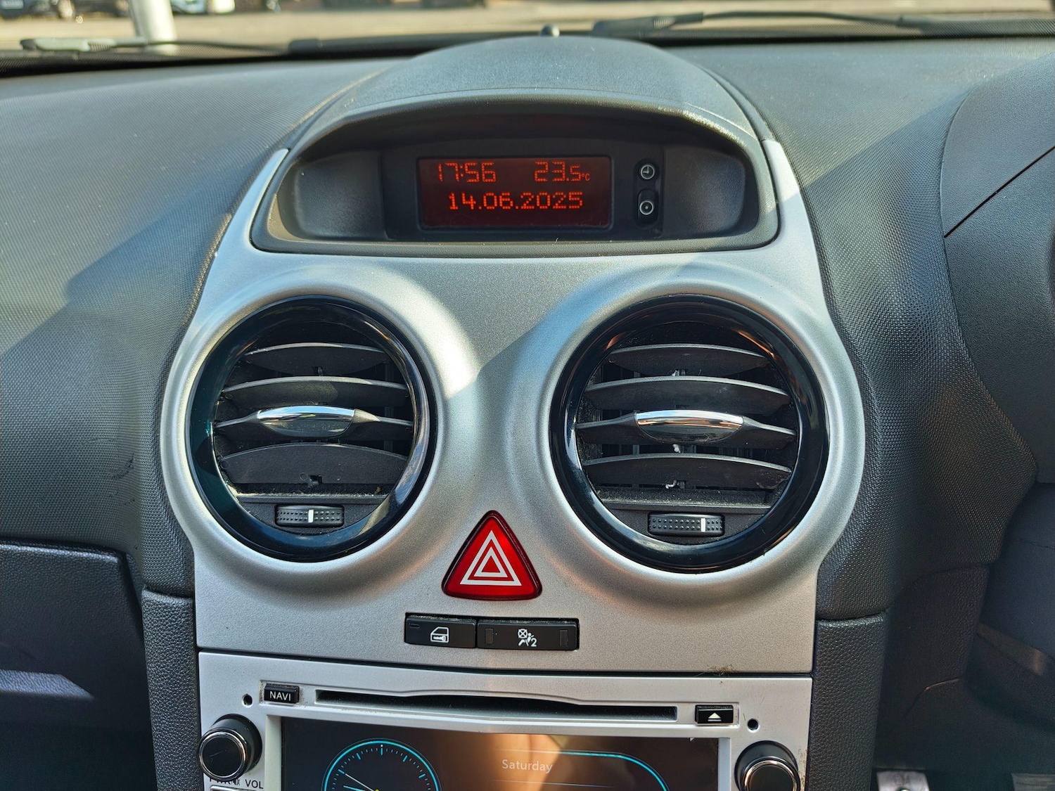Vehicle 44