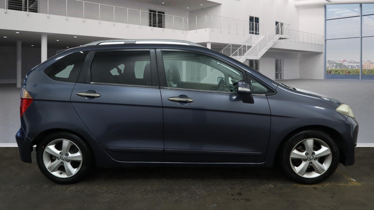 Used Honda FR-V 2009 for sale - 77387010: Photo 11