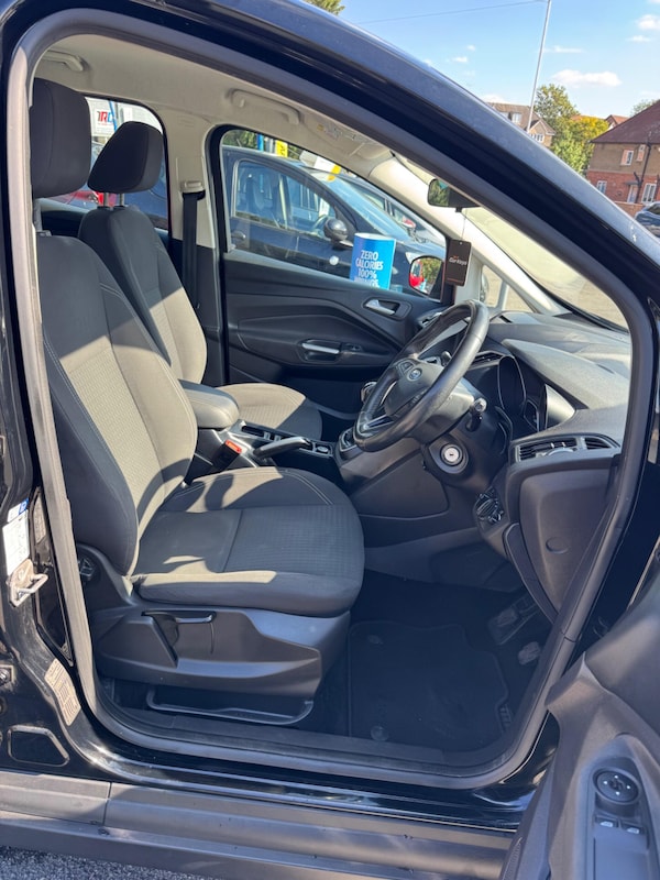 Used Ford C-Max 2015 for sale - 76059661: Photo 32
