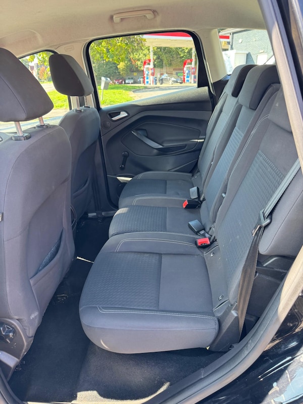 Used Ford C-Max 2015 for sale - 76059661: Photo 37