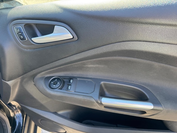 Used Ford C-Max 2015 for sale - 76059661: Photo 41
