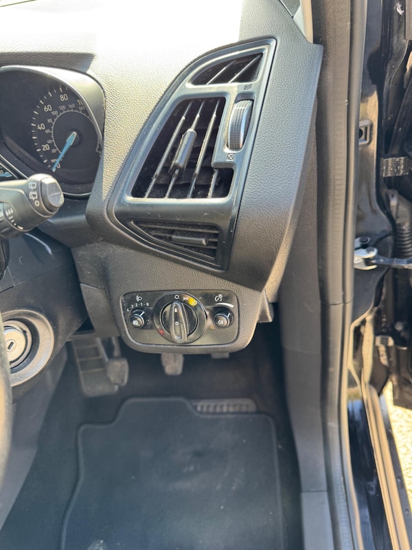 Used Ford C-Max 2015 for sale - 76059661: Photo 69