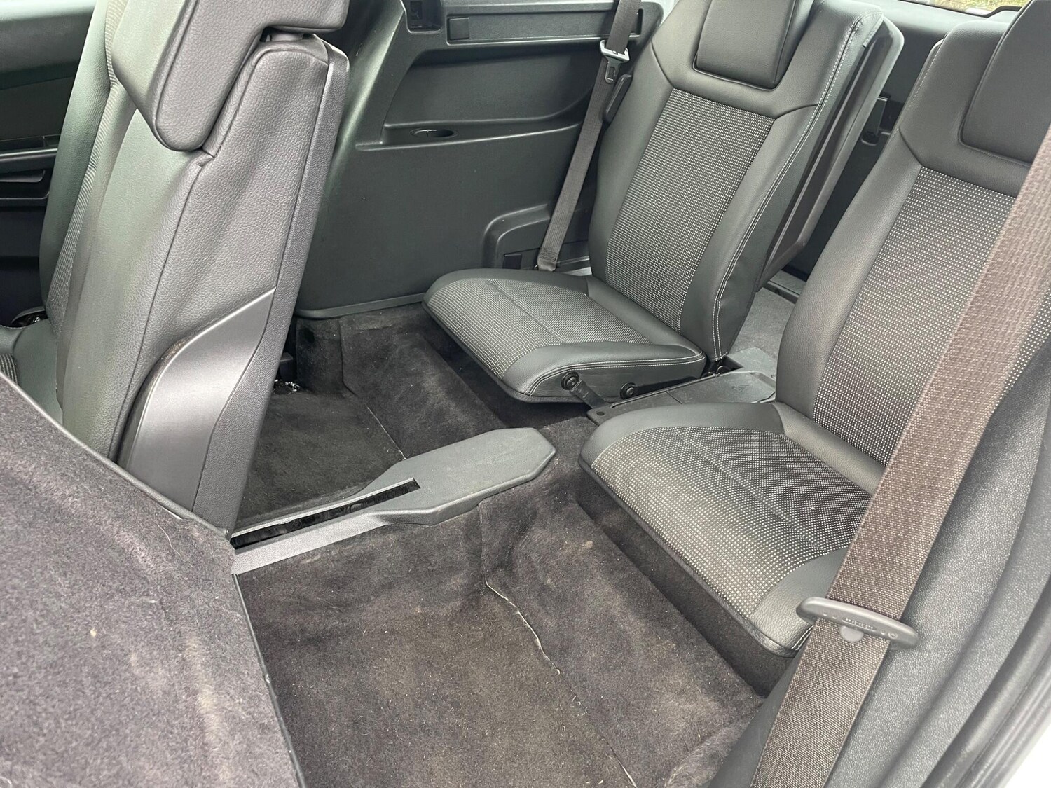 Used Vauxhall Zafira for sale - 77511455: Photo 24