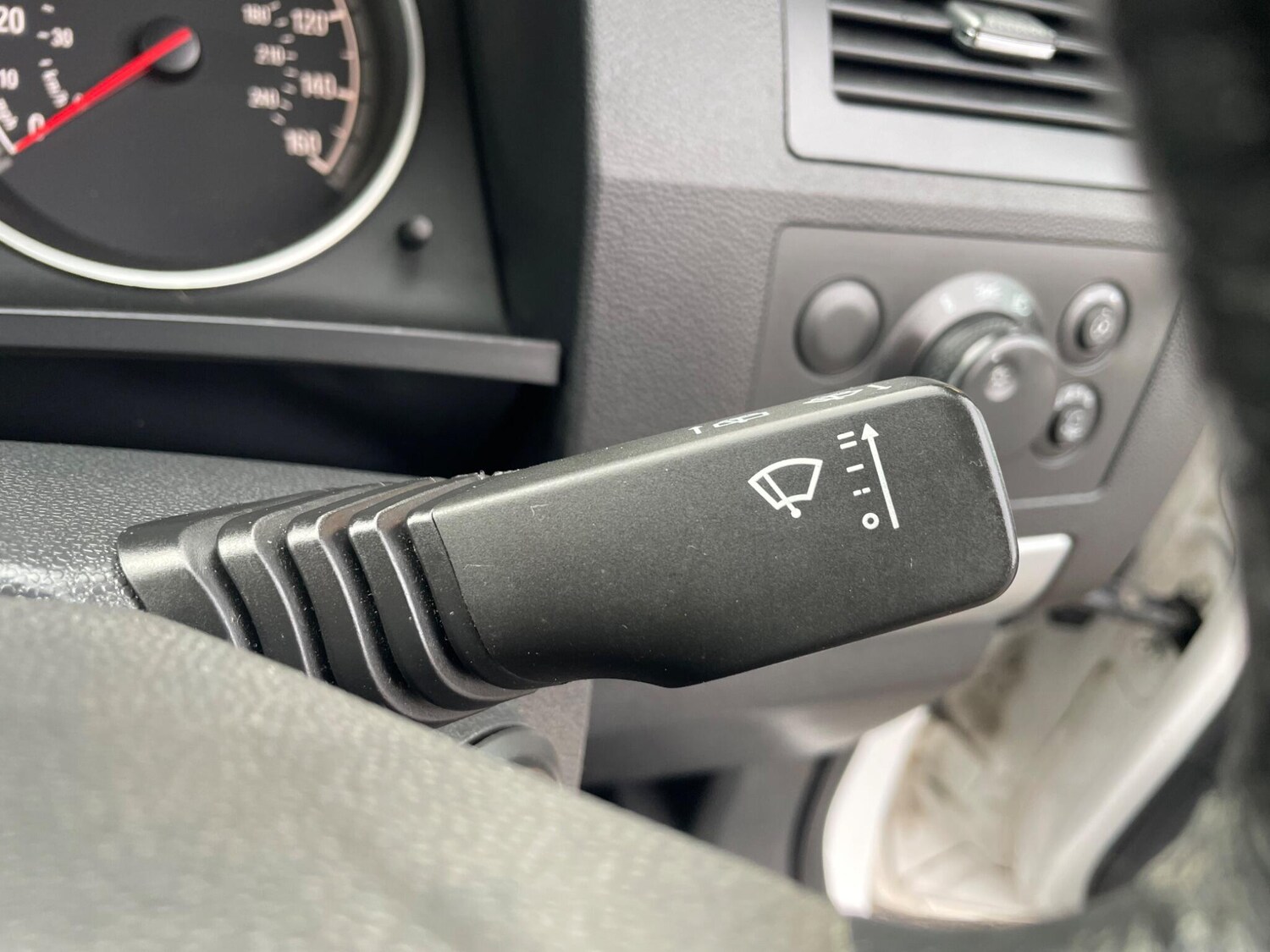 Used Vauxhall Zafira for sale - 77511455: Photo 32