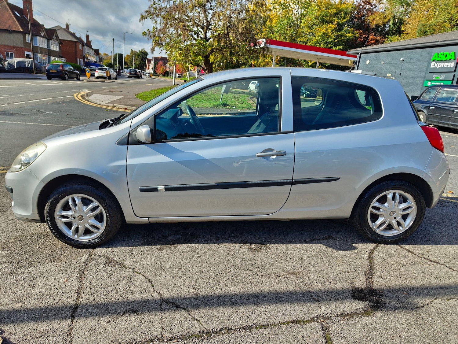 Used Renault Clio 2008 for sale - 76325988: Photo 10