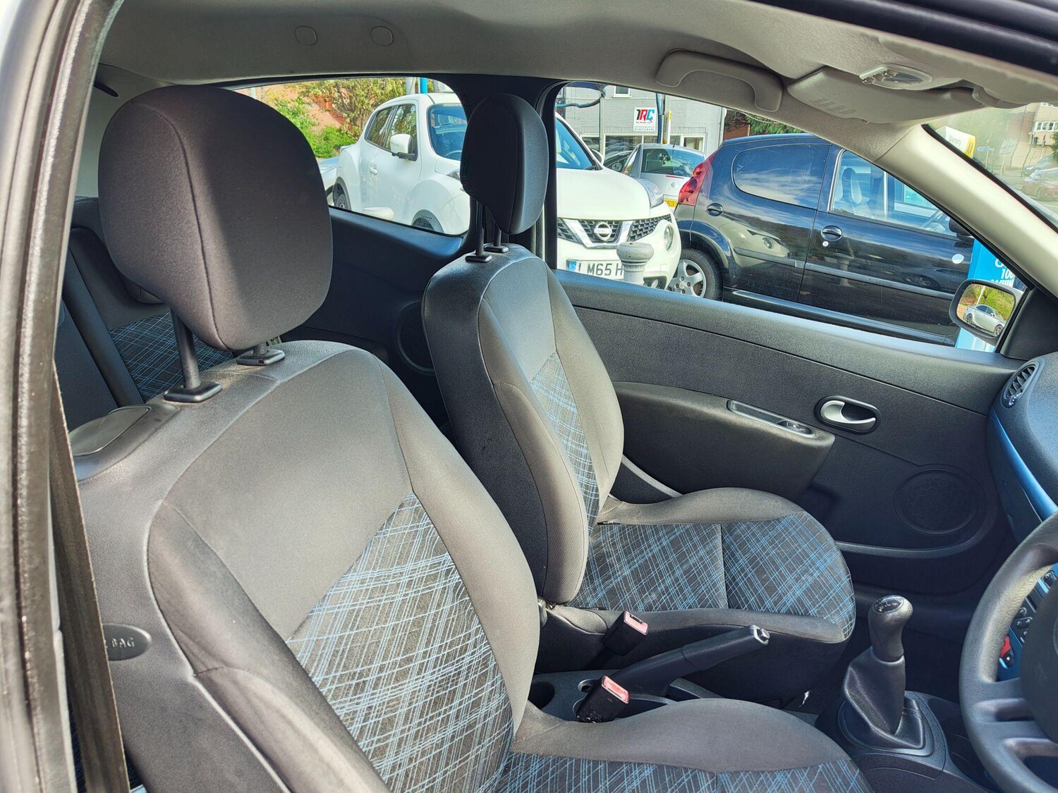 Used Renault Clio 2008 for sale - 76325988: Photo 19