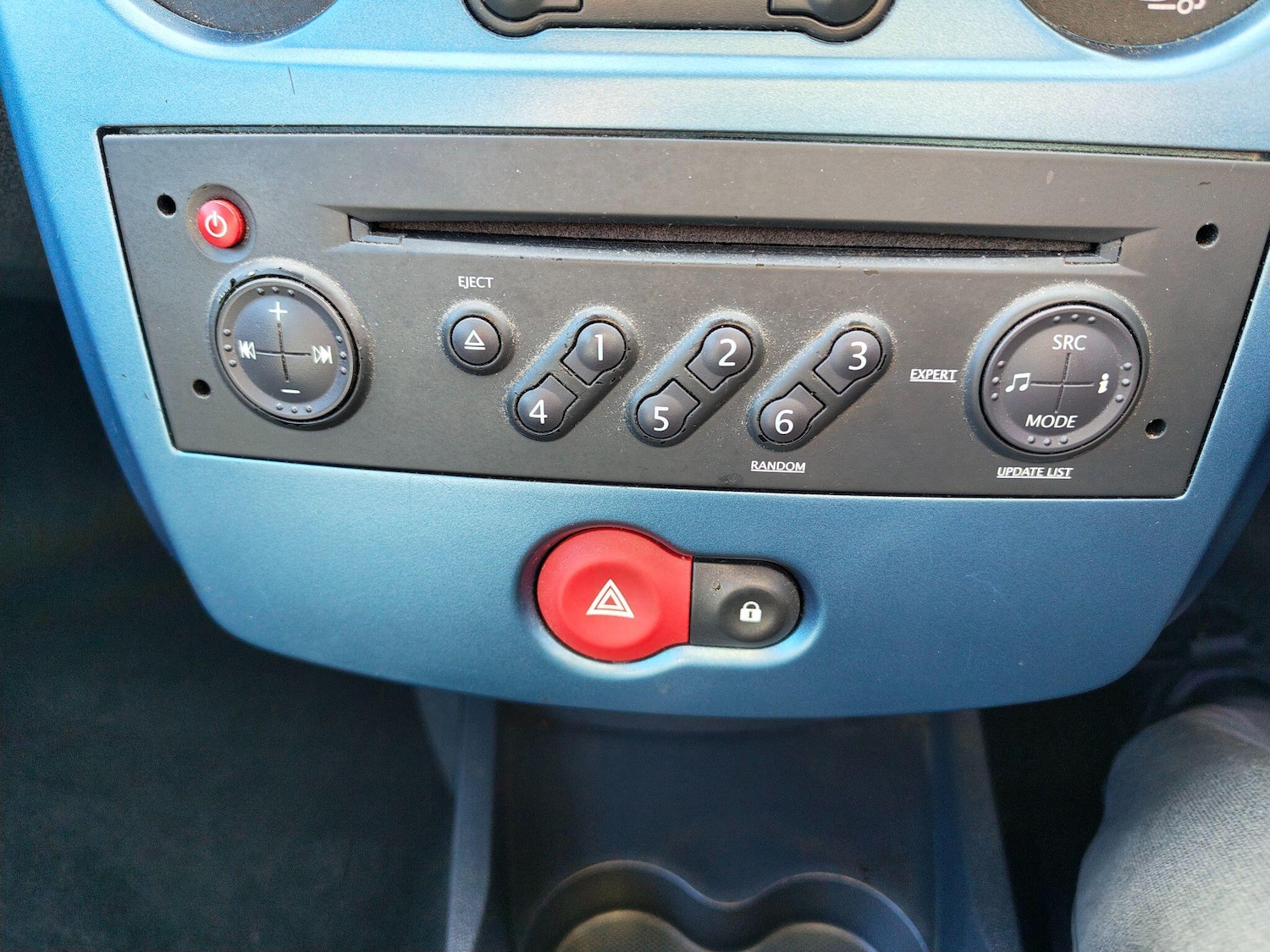 Used Renault Clio 2008 for sale - 76325988: Photo 28