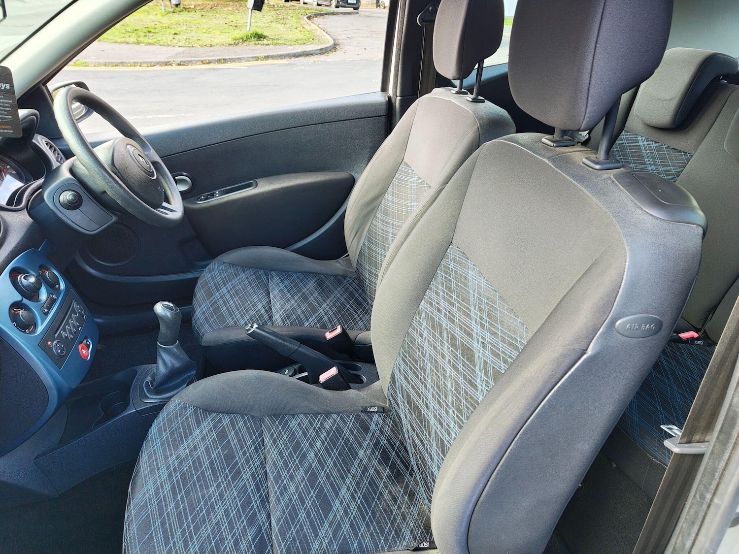Used Renault Clio 2008 for sale - 76325988: Photo 43