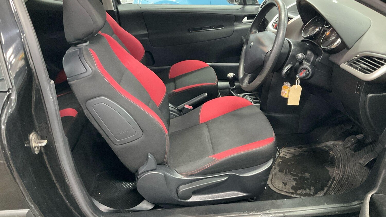 Used Peugeot 207 2009 for sale - 77468262: Photo 27