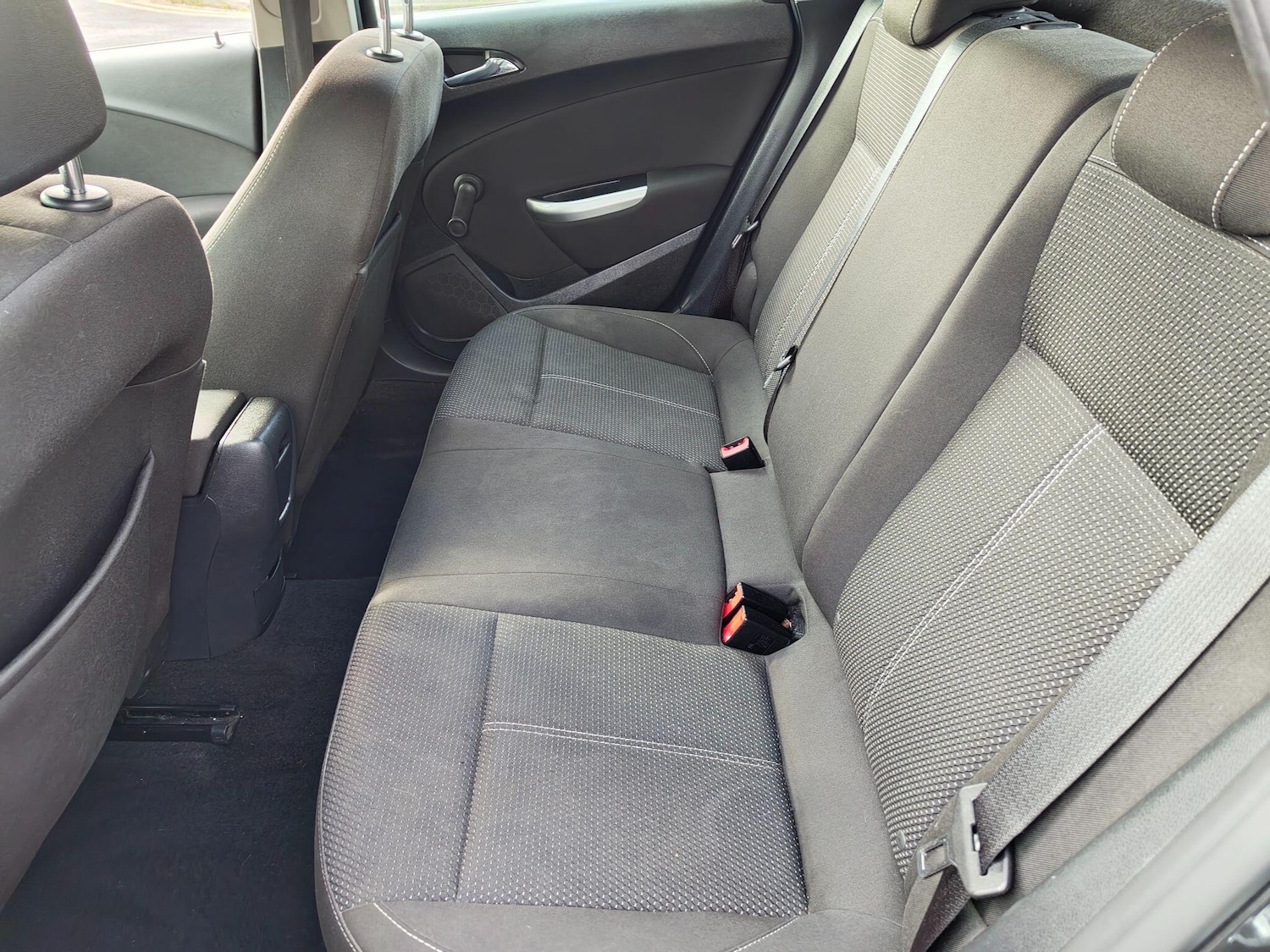 Used Vauxhall Astra for sale - 77738683: Photo 25