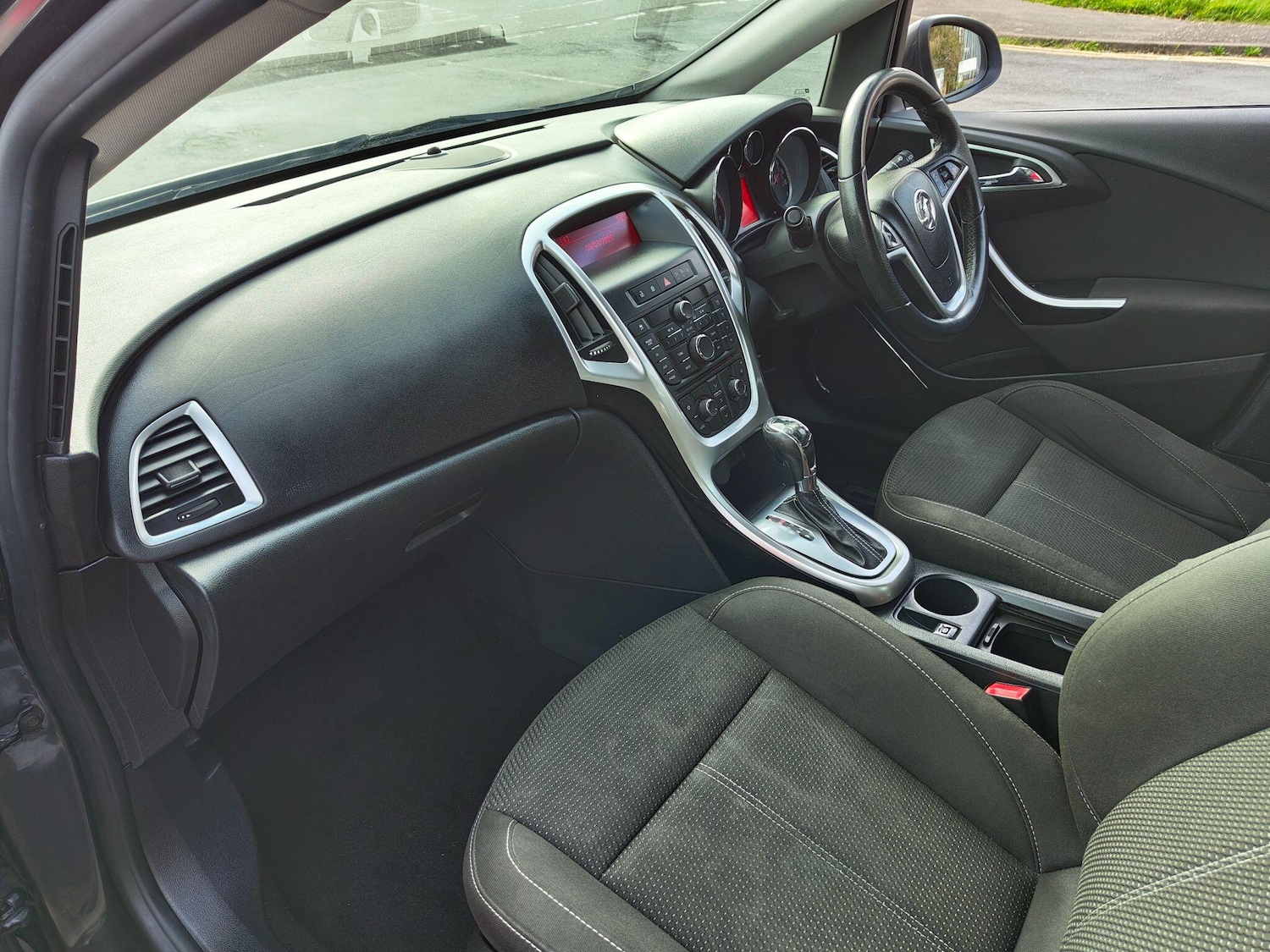 Used Vauxhall Astra for sale - 77738683: Photo 64