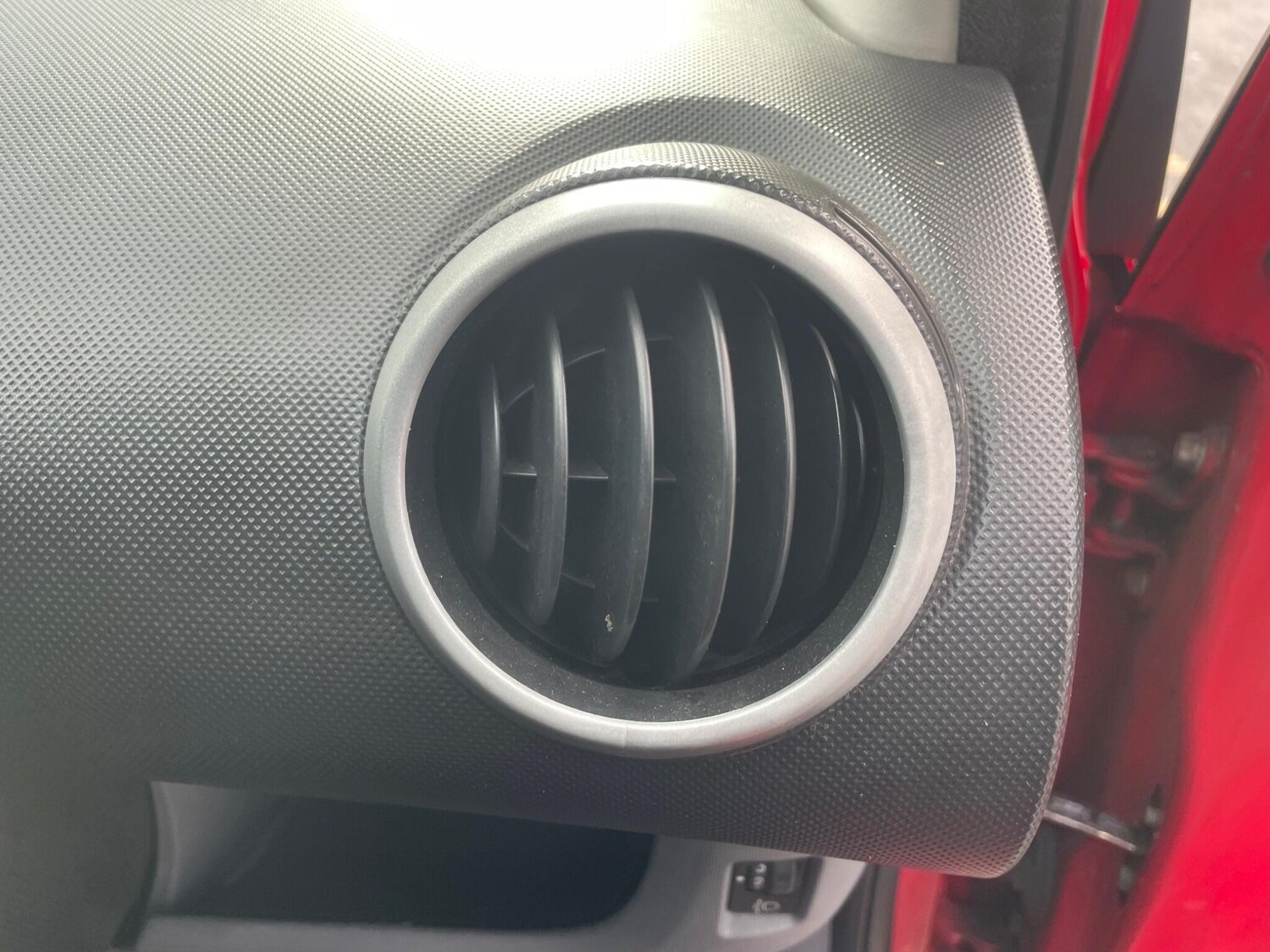 Used Peugeot 107 for sale - 77497519: Photo 25