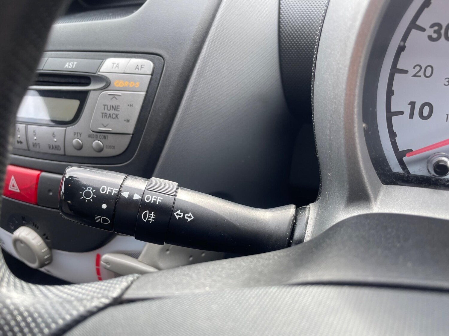 Used Peugeot 107 for sale - 77497519: Photo 27