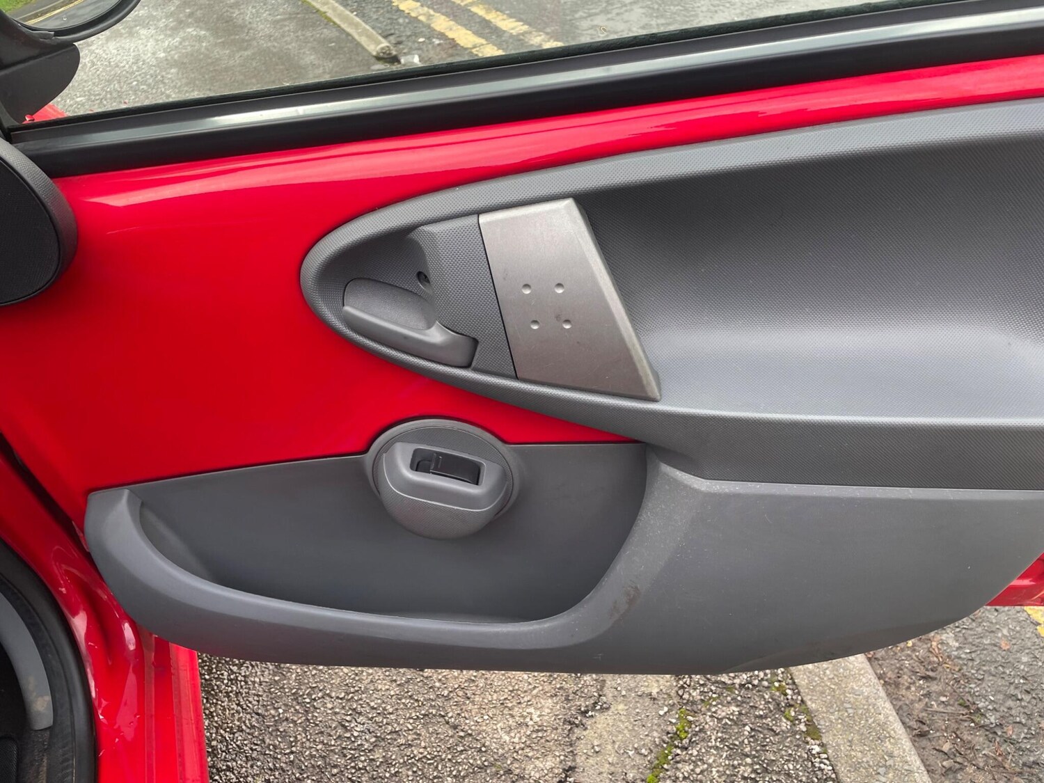 Used Peugeot 107 for sale - 77497519: Photo 31