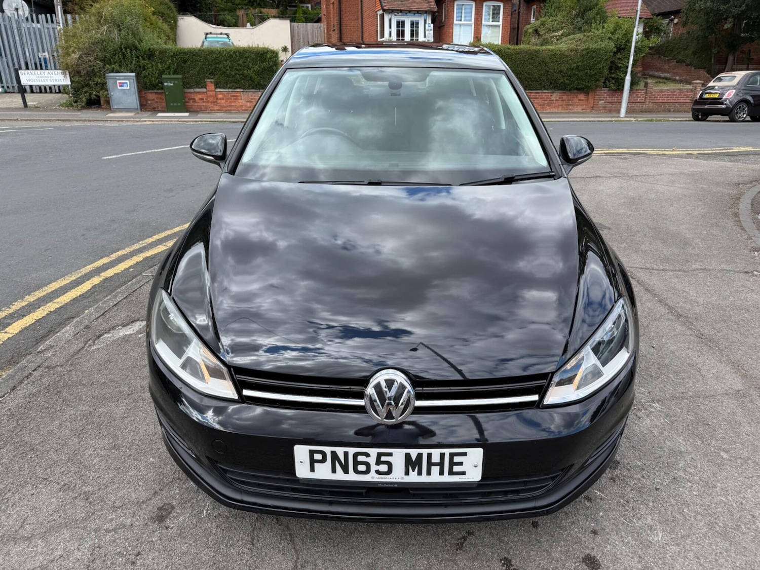 Used Volkswagen Golf 2015 for sale - 76988330: Photo 2
