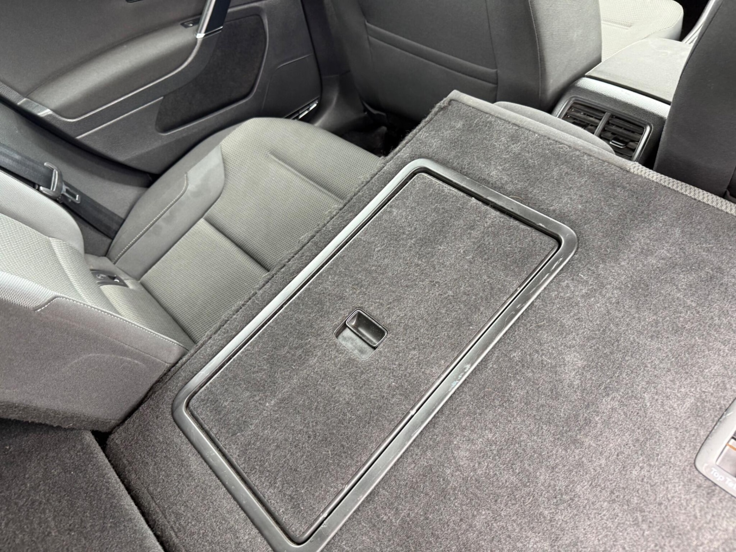 Used Volkswagen Golf 2015 for sale - 76988330: Photo 58